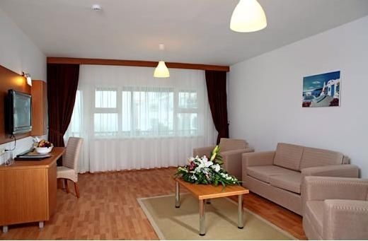 Legend Hotel Riva3
