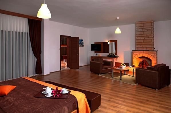 Legend Hotel Riva2
