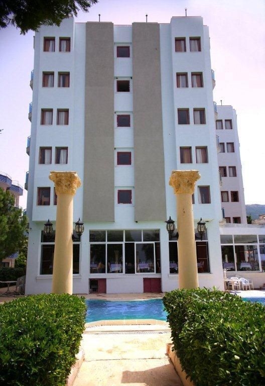 Bella Pino Hotel3