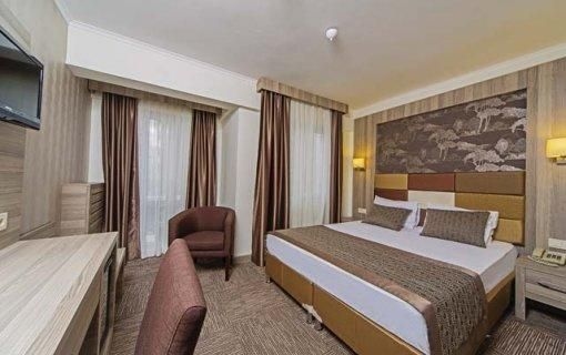 Pera Arya Hotel0