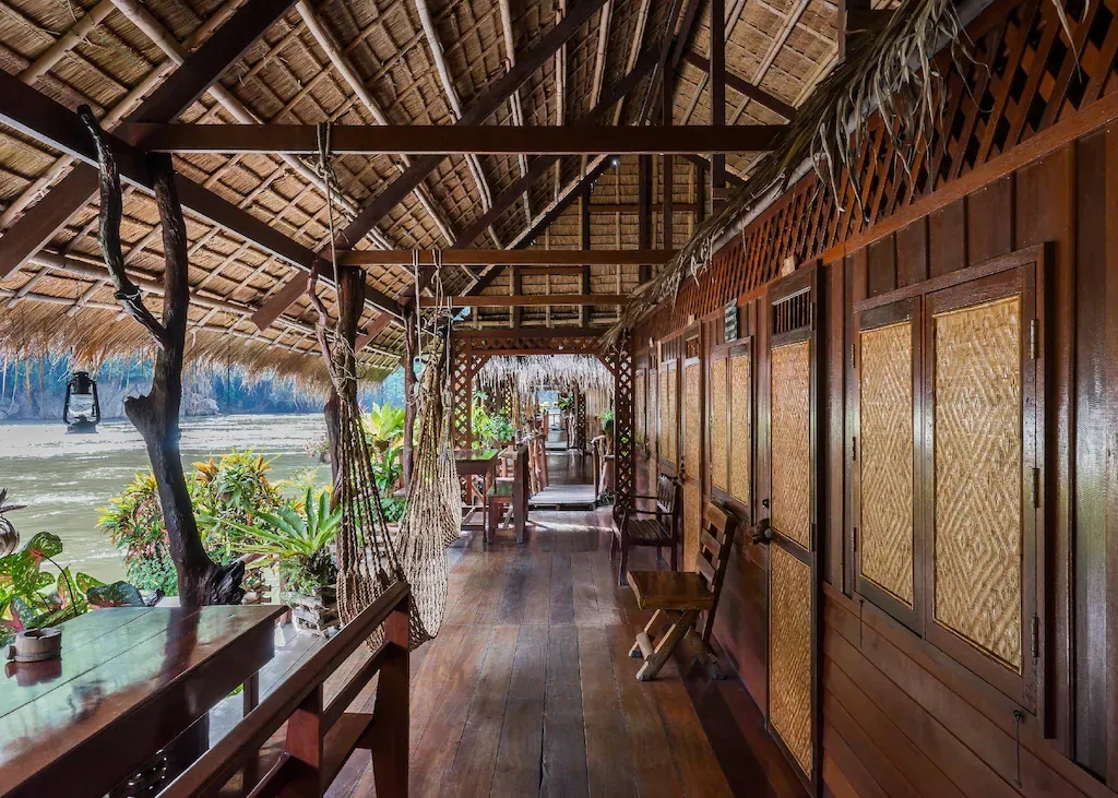 ริเวอร์แคว จังเกิลราฟท์ รีสอร์ต (River Kwai Jungle Rafts Resort)1