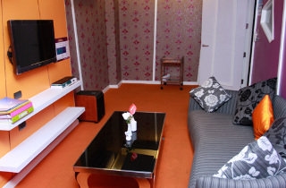 ริเวอร์ไซด์ แบงค็อก โฮเทล (Riverside Bangkok Hotel)1