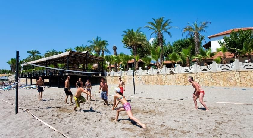 LARISSA AKMAN PARK HOTEL4