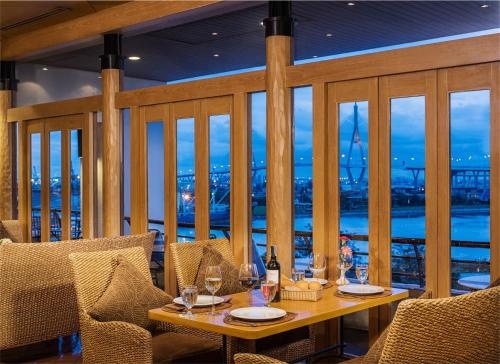 โรงแรมริเวอร์ฟร้อนท์ กรุงเทพฯ (Riverfront Bangkok)2