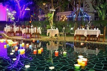 Hoi An Riverside Resort2
