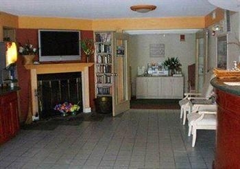 Econo Lodge Near Plymouth State University2