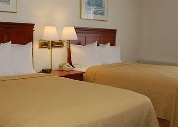Quality Inn4