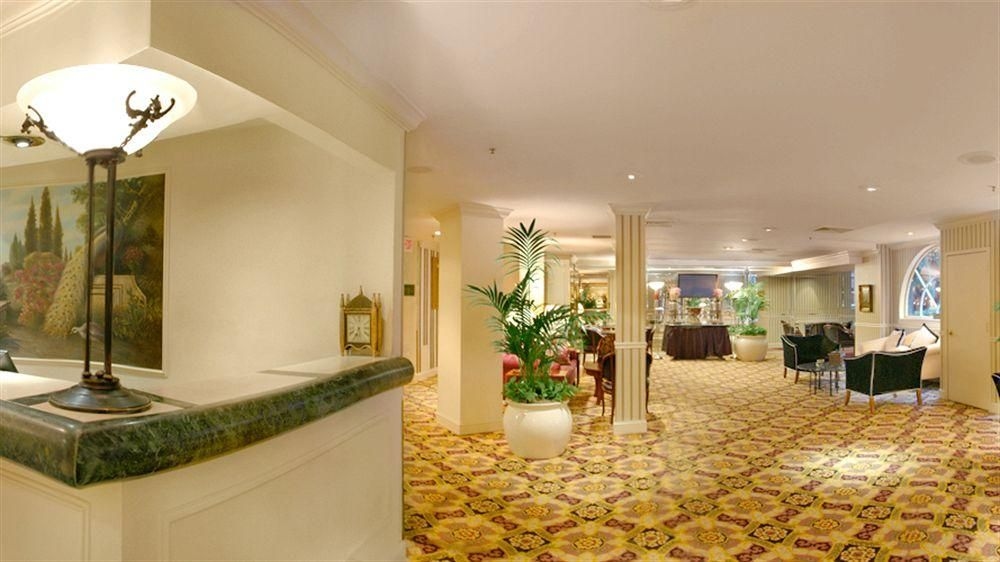 Latham Hotel Georgetown4