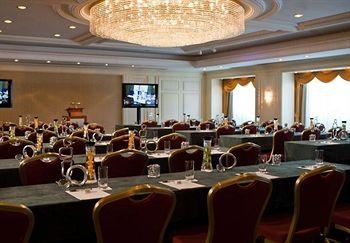Renaissance Wien Hotel4