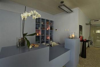 Marina Club1
