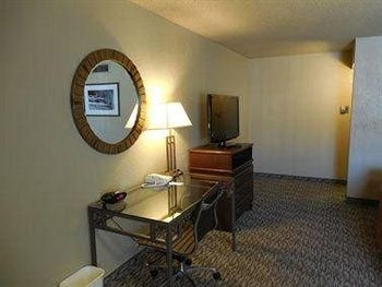 Best Western Dobson Ranch Inn2