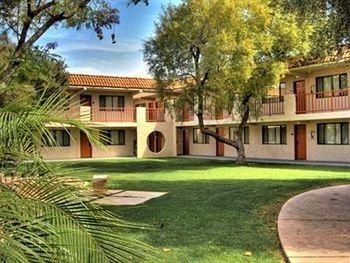 Best Western Dobson Ranch Inn3
