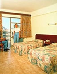Iris Hotel4