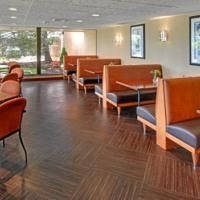 Wyndham Garden Hotel Newark Airport4