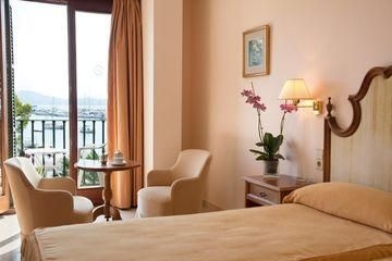 Miramar Hotel2