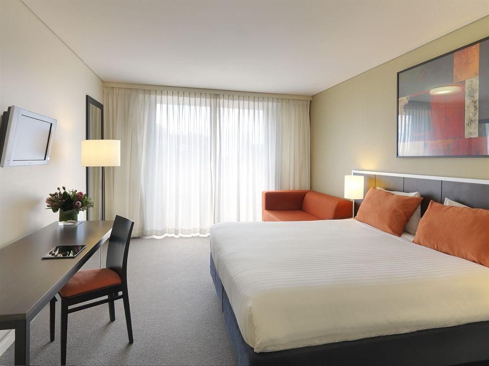 เมอร์เคียว เพิร์ธ ออน เฮย์ (Mercure Perth On Hay)1
