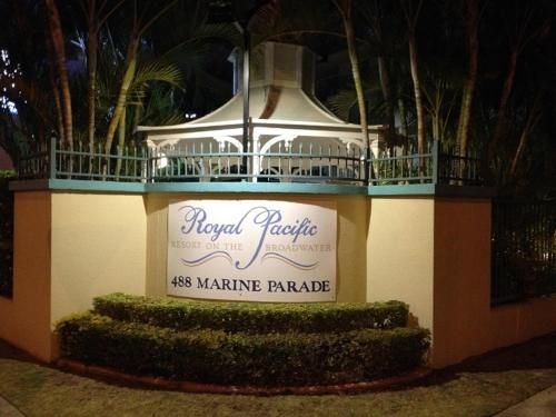 Royal Pacific Resort2