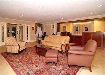 Comfort Inn Auburn1
