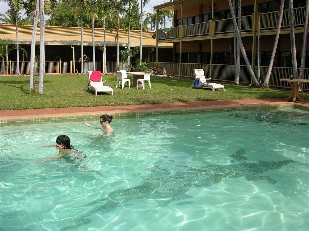 Best Western Batchelor Resort3