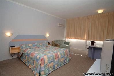 Best Western Golden Sands Motor Inn1