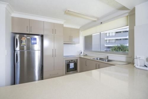 Sunbird Beach Resort (Sunbird Beach Resort Gold Coast)2