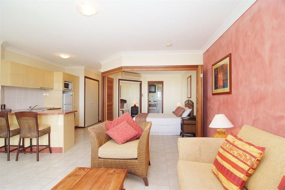 Waters Edge Resort1