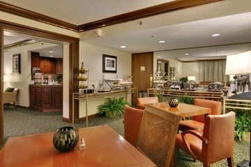 Hilton Woodcliff Lake1