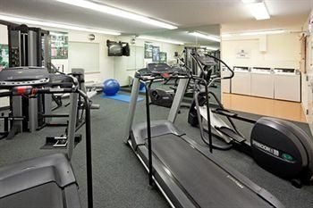 Candlewood Suites Dulles Sterling3