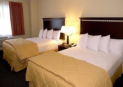Comfort Inn & Suites JFK Airport1