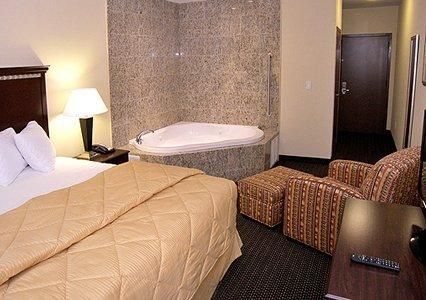 Comfort Inn & Suites JFK Airport4