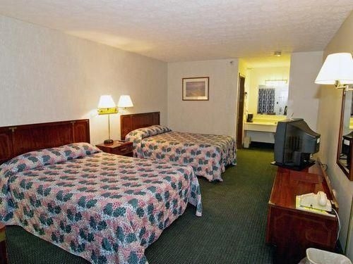 Best Western Lake Motor Lodge1