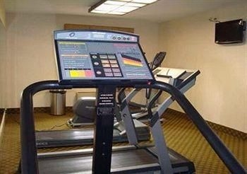 Clarion Inn & Suites2