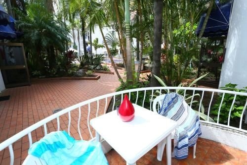 St Tropez Resort4