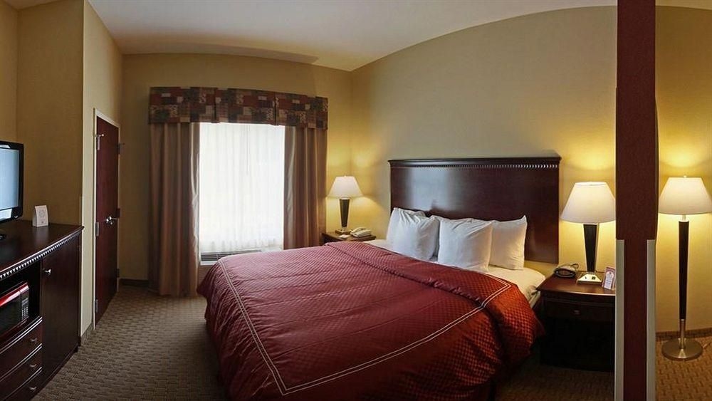 Comfort Suites Biloxi3