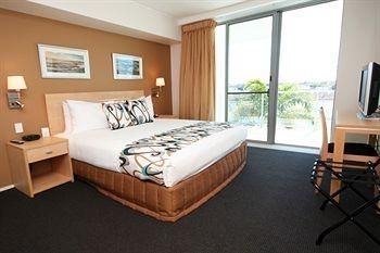 Ramada Ballina1