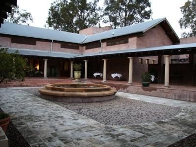 Tower Lodge Pokolbin1