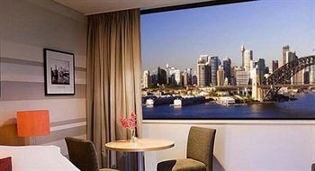 North Sydney Harbourview1