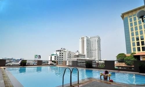 Royal Lanna Hotel0