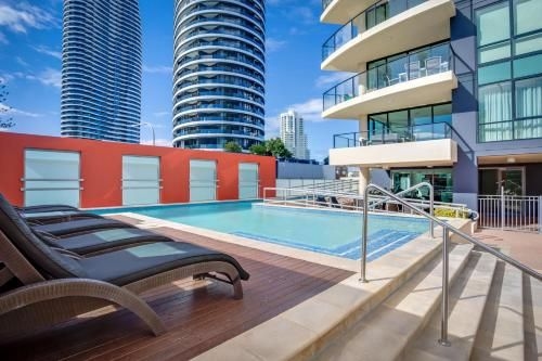 Mantra Broadbeach on the Park0