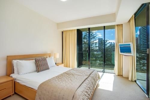 Mantra Broadbeach on the Park2