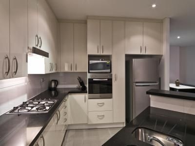 Meriton Waterloo4