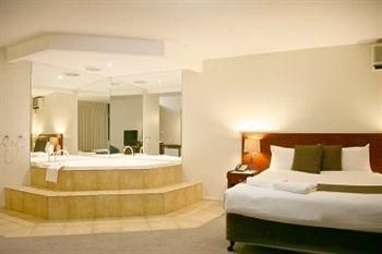 Best Western City Park Melbourne4