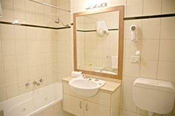 Best Western City Park Melbourne3