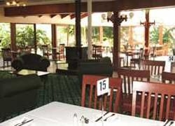 Artesian Spa Motor Inn3