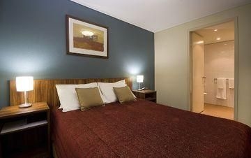 Voyages Emu Walk Apartments2