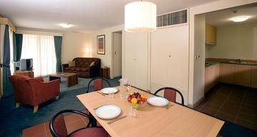 Voyages Emu Walk Apartments1