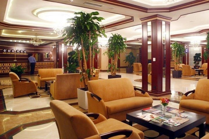 Modern Hotel3