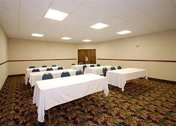 Quality Inn & Suites Bloomington West2