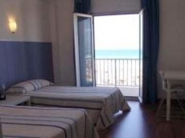 Blue Beach Hotel2