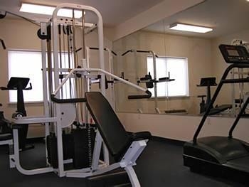 Crestwood Suites Austin4
